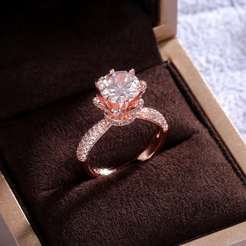 Huitan Romantické Kvetinové Tvar Prstene pre Ženy Pazúr Dizajn Zapojenie snubný Prsteň Plný Spevnené CZ Nádherný dámsky Vyhlásenie Šperky