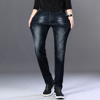2020 jeseň a v zime novej pánskej modrá slim-fit jeans business kvalitné módne bežné bavlna úsek primárneho nohu džínsy