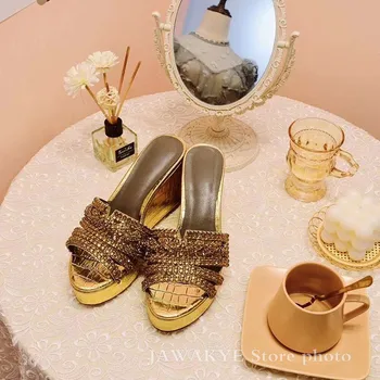 Letné Luxusné Drahokamu Klin Papuče Ženy Bling Bling Vysokým Podpätkom Platformu Tkaných Crystal Beach Topánky Ženy 2020 nové sandále
